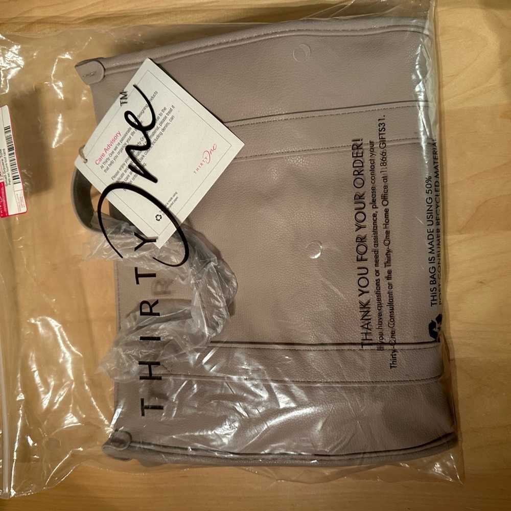 Thirty-One Small Square Tote in Soft Mocha Smooth Pebble. New in bag.